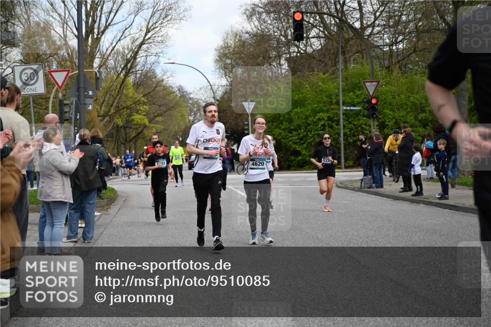 12.04.2026 - 45. Internationalen Wilhelmsburger Insellauf J. Mangold http://msf.ph/oto/9510085 12.04.2026 12:59:26 Ziel 4565, 5079, 4395, 4187, 5067, 2069, 4761, 5179, 3192, 5635, 4917, 4171, 4170, 5011, 4781, 4872, 4581, 5338, 5339, 2006, 4096, 5081, 2006, 4096, 5081, 4623, 4620, 3999, 5183, 5863, 5550, 5074, 5074, 5467, 3972, 2984, 2063, 2735, 5657, 4782, 2117, 2683 meine-sportfotos.de