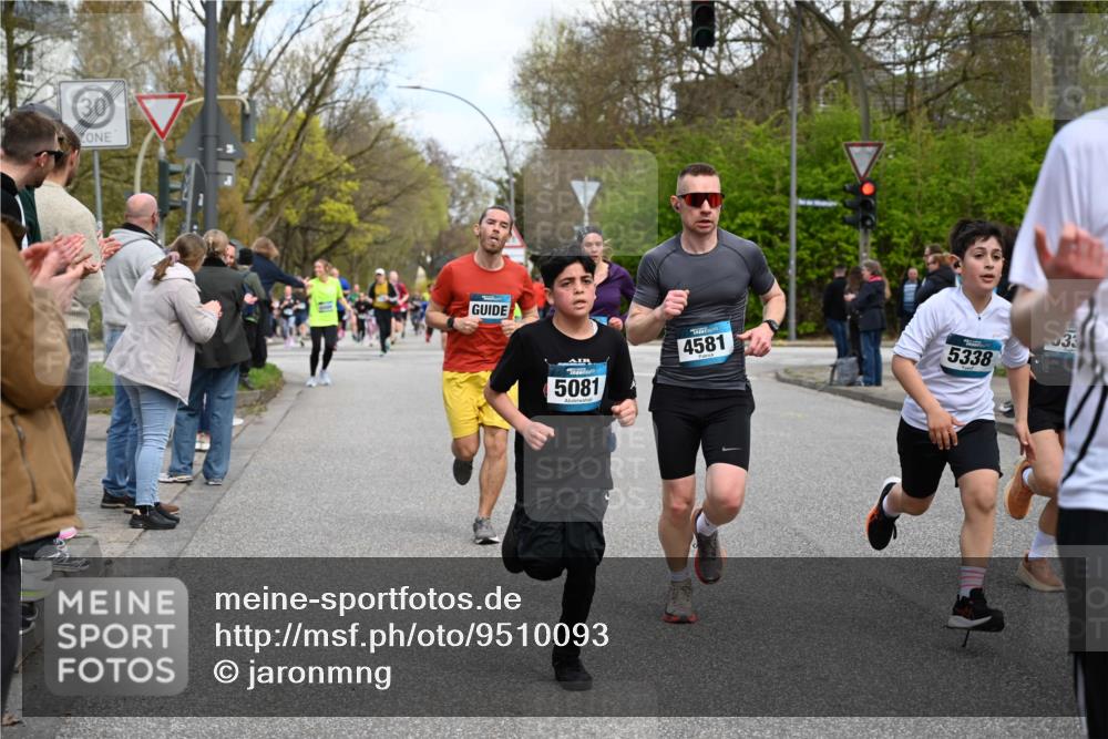 12.04.2026 - 45. Internationalen Wilhelmsburger Insellauf J. Mangold http://msf.ph/oto/9510093 12.04.2026 12:59:29 Ziel 4395, 4187, 5067, 2069, 4761, 5179, 3192, 5635, 4917, 4171, 4170, 5011, 4781, 4872, 4581, 5338, 5339, 2006, 4096, 5081, 4623, 4623, 4620, 3999, 5183, 5863, 5550, 5074, 5467, 3972, 3972, 2984, 2063, 2735, 5657, 4782, 2117, 2683, 4983, 3403, 4530, 5107, 5120, 2291, 5104, 5670, 5145, 5669 meine-sportfotos.de