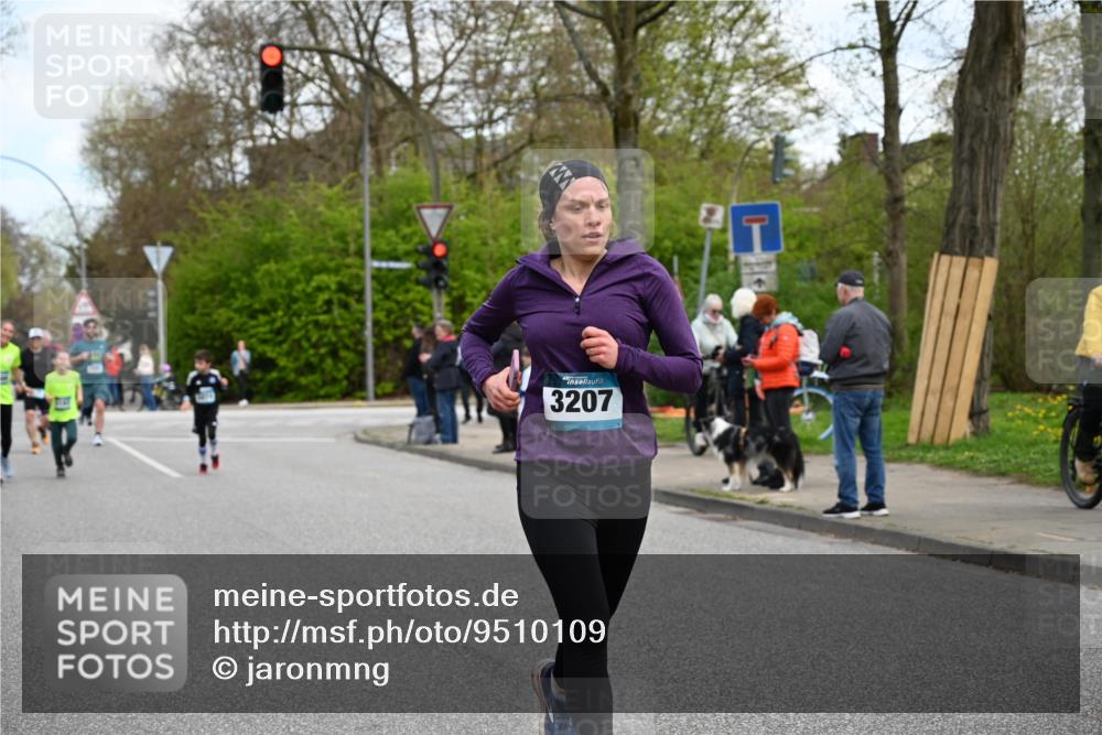 12.04.2026 - 45. Internationalen Wilhelmsburger Insellauf J. Mangold http://msf.ph/oto/9510109 12.04.2026 12:59:32 Ziel 4187, 5067, 2069, 4761, 5179, 3192, 5635, 4917, 4171, 4170, 5011, 4781, 4872, 4581, 5338, 5339, 2006, 4096, 5081, 4623, 4620, 3999, 5183, 5863, 5550, 5074, 5467, 3972, 2984, 2063, 2063, 2735, 5657, 4782, 2117, 2683, 4983, 3403, 4530, 5107, 5120, 2291, 5104, 5670, 5145, 5669, 3212, 3167, 3318, 3314 meine-sportfotos.de