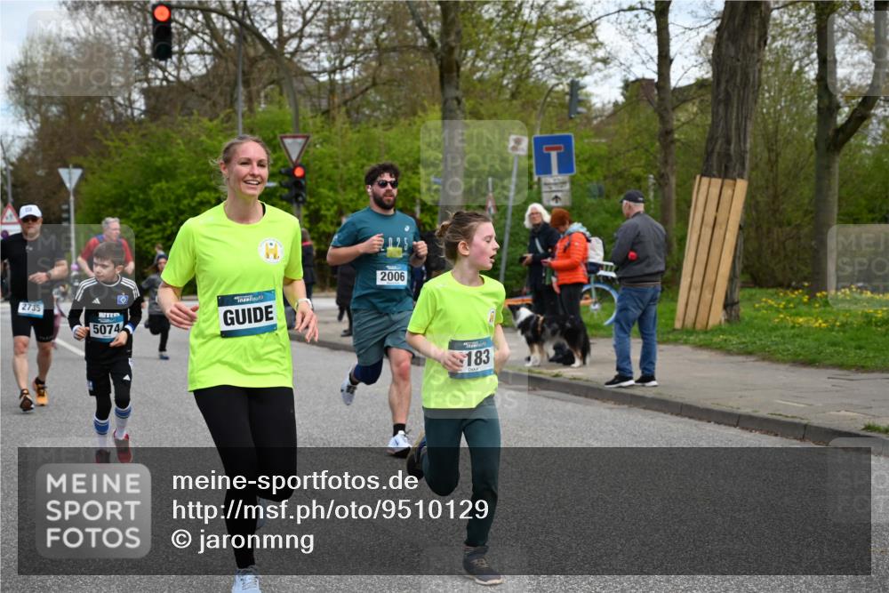 12.04.2026 - 45. Internationalen Wilhelmsburger Insellauf J. Mangold http://msf.ph/oto/9510129 12.04.2026 12:59:37 Ziel 5179, 3192, 5635, 4917, 4171, 4170, 5011, 4781, 4872, 4581, 5338, 5339, 2006, 4096, 5081, 4623, 4620, 3999, 5183, 5863, 5550, 5550, 5074, 5467, 3972, 2984, 2063, 2735, 5657, 4782, 2117, 2683, 4983, 3403, 4530, 5107, 5120, 2291, 5104, 5670, 5145, 5669, 3212, 3167, 3318, 3314, 3165, 4698 meine-sportfotos.de