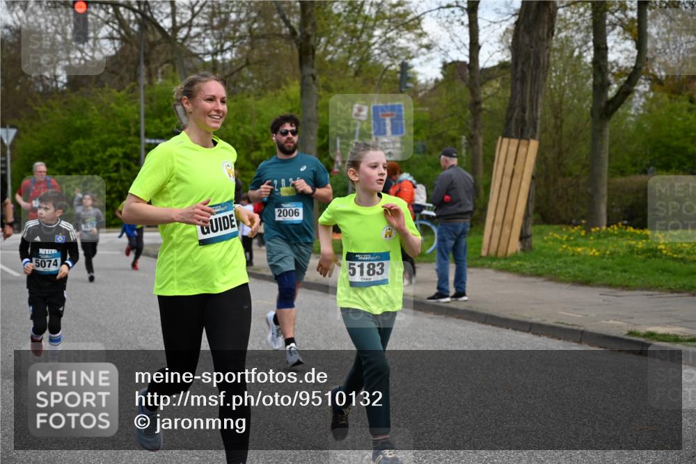 12.04.2026 - 45. Internationalen Wilhelmsburger Insellauf J. Mangold http://msf.ph/oto/9510132 12.04.2026 12:59:37 Ziel 5179, 3192, 5635, 4917, 4171, 4170, 5011, 4781, 4872, 4581, 5338, 5339, 2006, 4096, 5081, 4623, 4620, 3999, 5183, 5863, 5550, 5550, 5074, 5467, 3972, 2984, 2063, 2735, 5657, 4782, 2117, 2683, 4983, 3403, 4530, 5107, 5120, 2291, 5104, 5670, 5145, 5669, 3212, 3167, 3318, 3314, 3165, 4698 meine-sportfotos.de