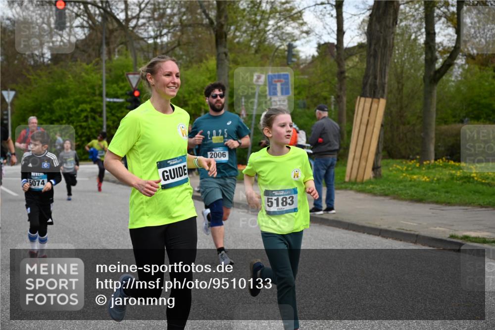 12.04.2026 - 45. Internationalen Wilhelmsburger Insellauf J. Mangold http://msf.ph/oto/9510133 12.04.2026 12:59:37 Ziel 5179, 3192, 5635, 4917, 4171, 4170, 5011, 4781, 4872, 4581, 5338, 5339, 2006, 4096, 5081, 4623, 4620, 3999, 5183, 5863, 5550, 5550, 5074, 5467, 3972, 2984, 2063, 2735, 5657, 4782, 2117, 2683, 4983, 3403, 4530, 5107, 5120, 2291, 5104, 5670, 5145, 5669, 3212, 3167, 3318, 3314, 3165, 4698 meine-sportfotos.de