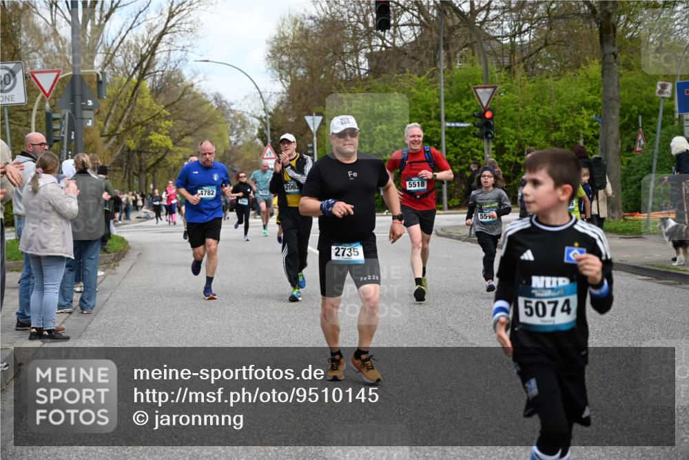 12.04.2026 - 45. Internationalen Wilhelmsburger Insellauf J. Mangold http://msf.ph/oto/9510145 12.04.2026 12:59:39 Ziel 5635, 4917, 4171, 4170, 5011, 4781, 4872, 4581, 5338, 5339, 2006, 4096, 5081, 4623, 4620, 3999, 5183, 5863, 5550, 5074, 5467, 5467, 3972, 2984, 2063, 2735, 5657, 4782, 2117, 2683, 4983, 3403, 4983, 3403, 4530, 5107, 5120, 2291, 5104, 5670, 5145, 5669, 3212, 3167, 3318, 3314, 3165, 4698, 4962, 5798 meine-sportfotos.de