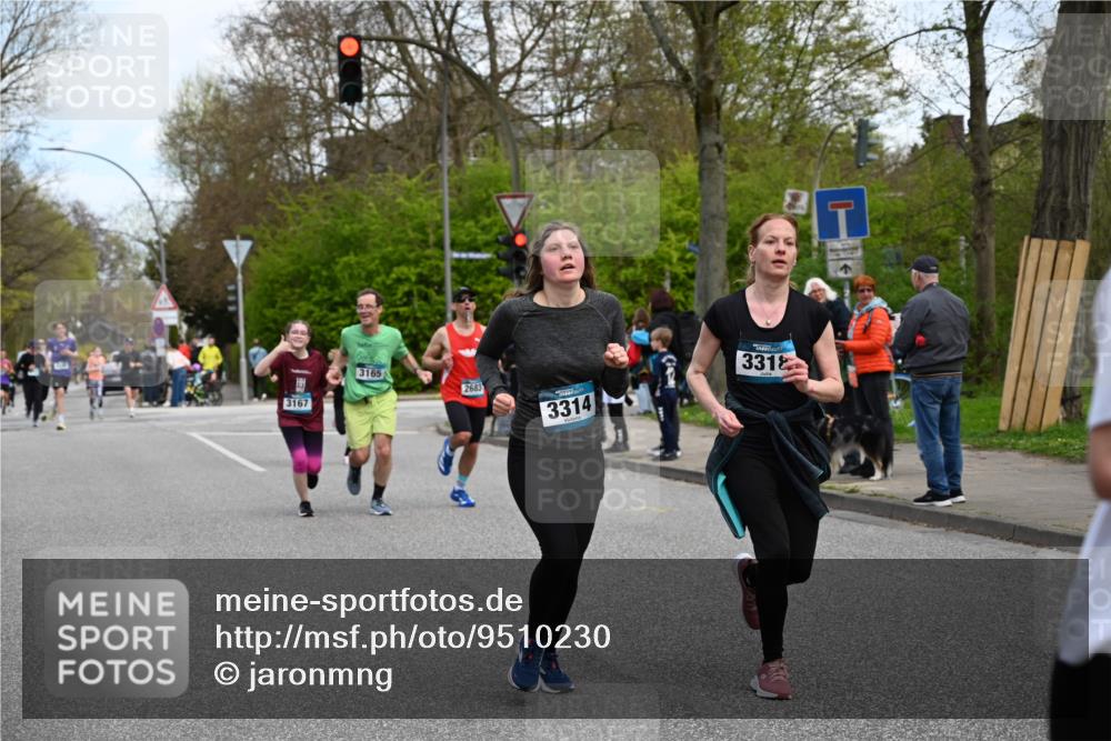 12.04.2026 - 45. Internationalen Wilhelmsburger Insellauf J. Mangold http://msf.ph/oto/9510230 12.04.2026 12:59:57 Ziel 3999, 5183, 5863, 5550, 5074, 5467, 3972, 2984, 2063, 2735, 5657, 4782, 2117, 2683, 4983, 3403, 4530, 5107, 5120, 2291, 5104, 5670, 5145, 5669, 3212, 3167, 3318, 3314, 3165, 4698, 4962, 5798, 4074, 5828, 5610, 5083, 4410, 3378 meine-sportfotos.de