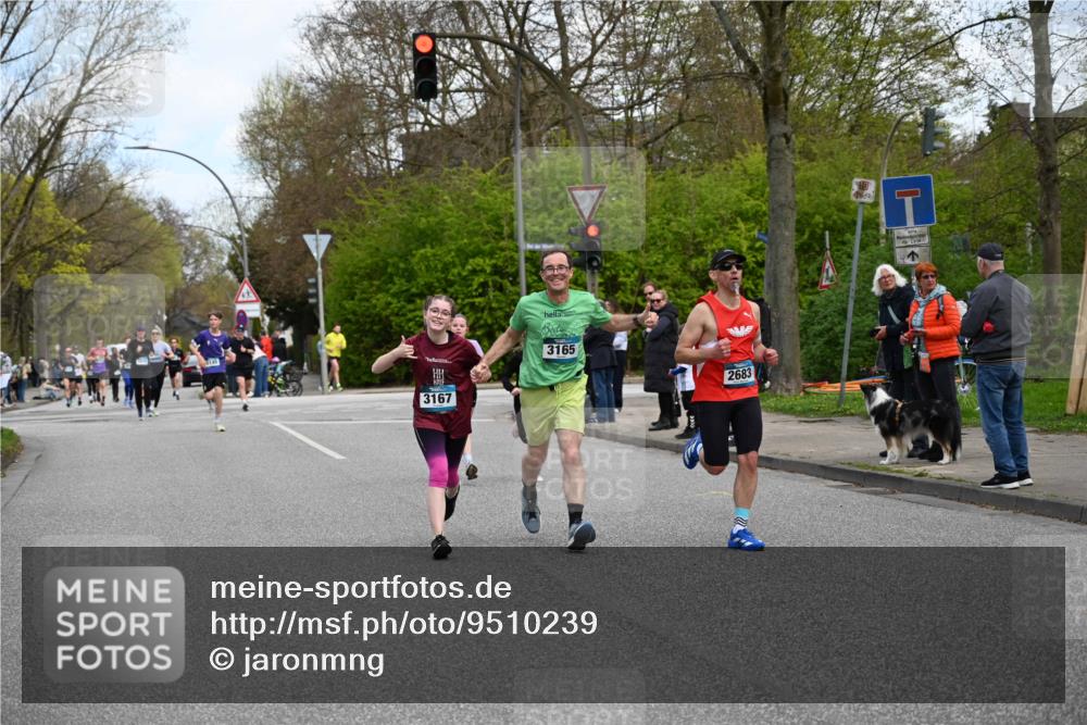 12.04.2026 - 45. Internationalen Wilhelmsburger Insellauf J. Mangold http://msf.ph/oto/9510239 12.04.2026 12:59:58 Ziel 3999, 5183, 5863, 5550, 5074, 5467, 3972, 2984, 2063, 2735, 5657, 4782, 2117, 2683, 4983, 3403, 4530, 5107, 5120, 2291, 5104, 5670, 5145, 5669, 3212, 3167, 3318, 3314, 3165, 3165, 4698, 4962, 5798, 4074, 5828, 5610, 5083, 4410, 4410, 3378 meine-sportfotos.de