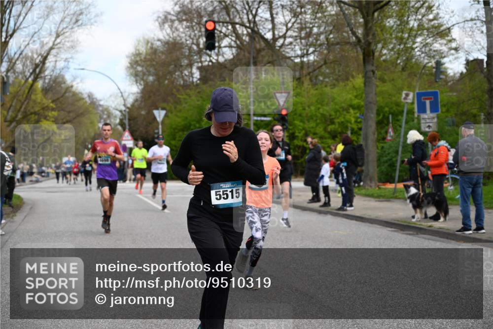 12.04.2026 - 45. Internationalen Wilhelmsburger Insellauf J. Mangold http://msf.ph/oto/9510319 12.04.2026 13:00:09 Ziel 2063, 2735, 5657, 4782, 2117, 2683, 4983, 3403, 4530, 5107, 5120, 2291, 5104, 5670, 5145, 5669, 3212, 3167, 3318, 3314, 3165, 4698, 4962, 5798, 4074, 5828, 5610, 5083, 4410, 3378, 5012, 2303, 4997, 4397, 5854, 5737, 5412, 4826, 3136, 4098 meine-sportfotos.de