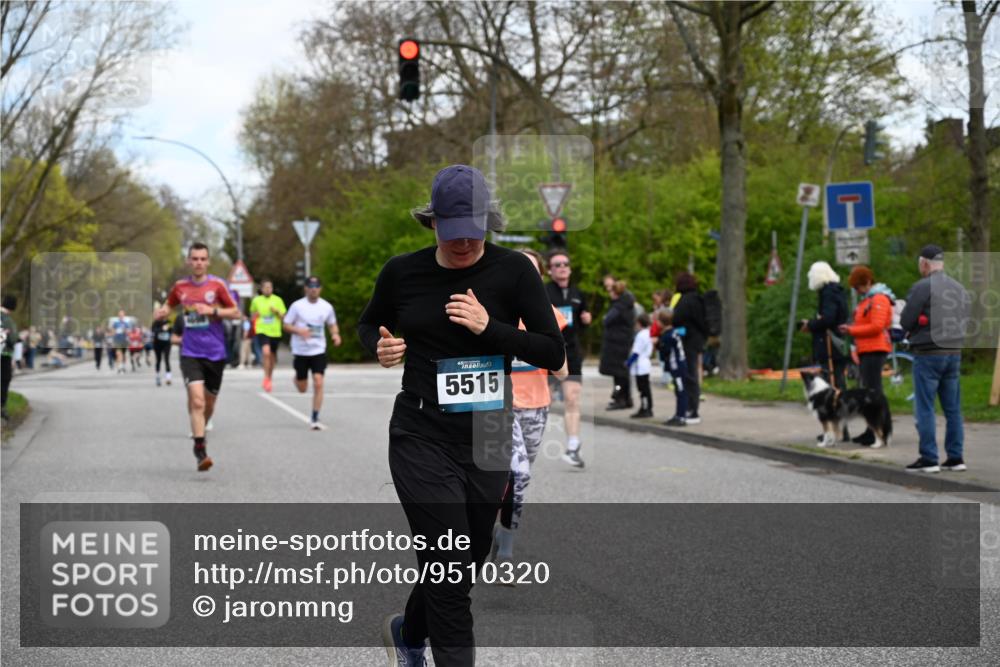 12.04.2026 - 45. Internationalen Wilhelmsburger Insellauf J. Mangold http://msf.ph/oto/9510320 12.04.2026 13:00:09 Ziel 2063, 2735, 5657, 4782, 2117, 2683, 4983, 3403, 4530, 5107, 5120, 2291, 5104, 5670, 5145, 5669, 3212, 3167, 3318, 3314, 3165, 4698, 4962, 5798, 4074, 5828, 5610, 5083, 4410, 3378, 5012, 2303, 4997, 4397, 5854, 5737, 5412, 4826, 3136, 4098 meine-sportfotos.de