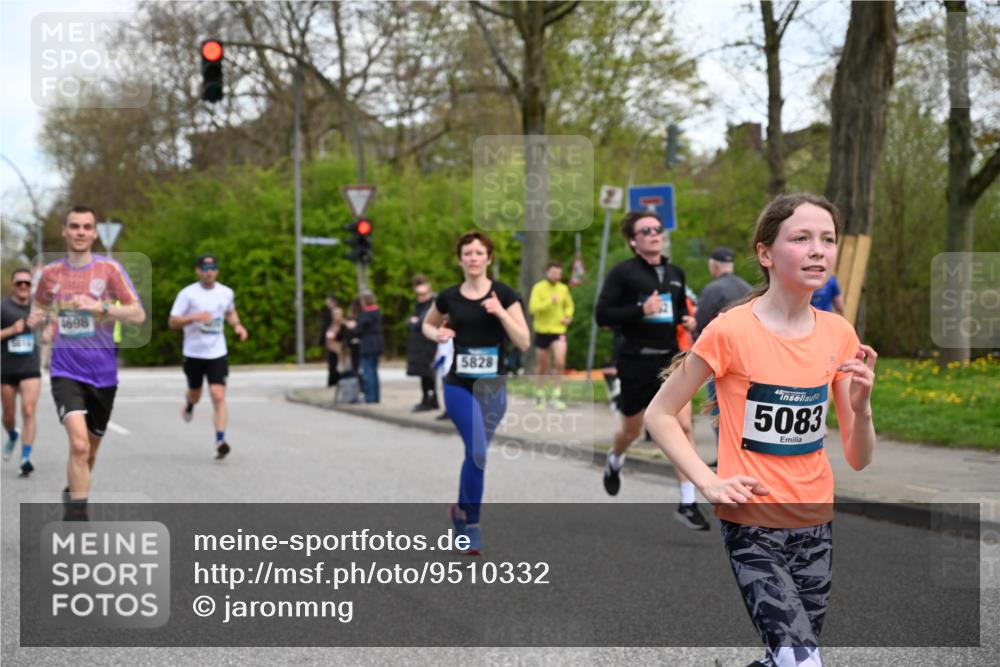 12.04.2026 - 45. Internationalen Wilhelmsburger Insellauf J. Mangold http://msf.ph/oto/9510332 12.04.2026 13:00:10 Ziel 2735, 5657, 4782, 2117, 2683, 4983, 3403, 4530, 5107, 5120, 2291, 5104, 5670, 5145, 5669, 3212, 3167, 3318, 3314, 3165, 4698, 4962, 5798, 4074, 5828, 5610, 5083, 4410, 4410, 3378, 5012, 2303, 4997, 4397, 5854, 5737, 5412, 4826, 3136, 4098 meine-sportfotos.de