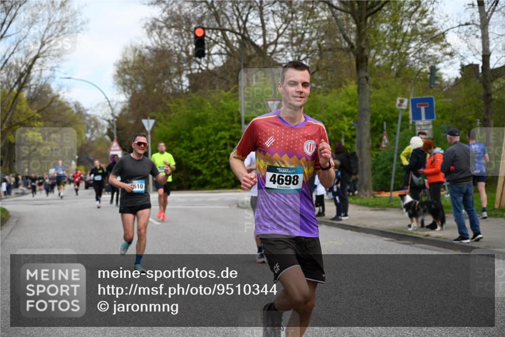 12.04.2026 - 45. Internationalen Wilhelmsburger Insellauf J. Mangold http://msf.ph/oto/9510344 12.04.2026 13:00:11 Ziel 5657, 4782, 2117, 2683, 4983, 3403, 4530, 5107, 5120, 2291, 5104, 5670, 5145, 5669, 3212, 3167, 3318, 3314, 3165, 4698, 4962, 5798, 4074, 5828, 5610, 5083, 4410, 3378, 5012, 5012, 2303, 4997, 4397, 5854, 5737, 5412, 4826, 3136, 4098 meine-sportfotos.de