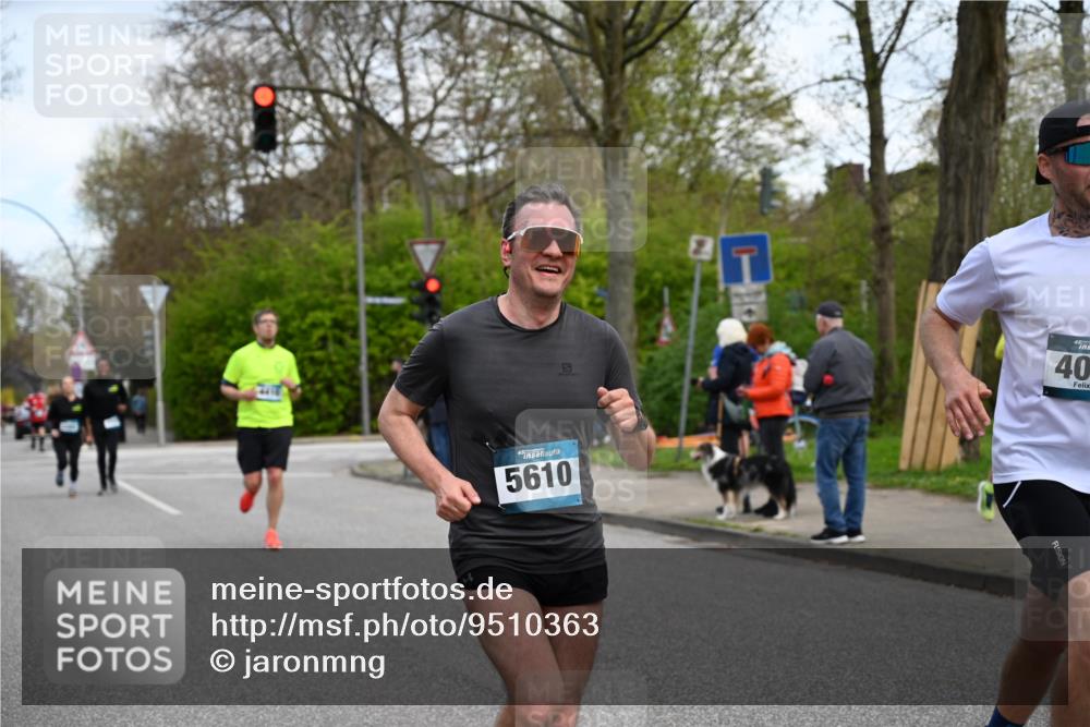 12.04.2026 - 45. Internationalen Wilhelmsburger Insellauf J. Mangold http://msf.ph/oto/9510363 12.04.2026 13:00:13 Ziel 2683, 4983, 3403, 4530, 5107, 5120, 2291, 5104, 5670, 5145, 5669, 3212, 3167, 3318, 3314, 3165, 4698, 4962, 5798, 4074, 5828, 5610, 5083, 4410, 3378, 5012, 2303, 4997, 4397, 2303, 4997, 4397, 5854, 5737, 5412, 4826, 3136, 4098, 4468, 2964, 5311 meine-sportfotos.de
