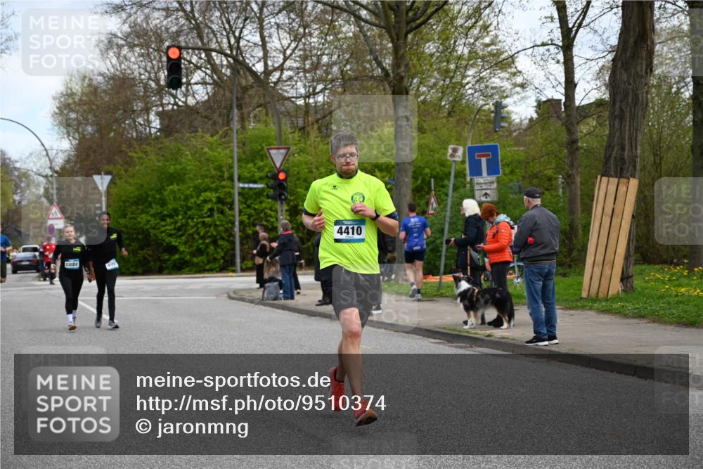 12.04.2026 - 45. Internationalen Wilhelmsburger Insellauf J. Mangold http://msf.ph/oto/9510374 12.04.2026 13:00:15 Ziel 2683, 4983, 3403, 4530, 5107, 5120, 2291, 5104, 5670, 5145, 5669, 3212, 3167, 3318, 3314, 3165, 4698, 4962, 5798, 4074, 5828, 5610, 5083, 4410, 3378, 5012, 2303, 4997, 4397, 5854, 5854, 5737, 5412, 4826, 3136, 4098, 4468, 2964, 5311, 4707 meine-sportfotos.de