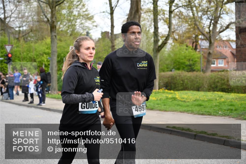 12.04.2026 - 45. Internationalen Wilhelmsburger Insellauf J. Mangold http://msf.ph/oto/9510416 12.04.2026 13:00:21 Ziel 3167, 3318, 3314, 3165, 4698, 4962, 5798, 4074, 5828, 5610, 5083, 4410, 3378, 5012, 2303, 4997, 4397, 5854, 5737, 5412, 4826, 3136, 4098, 3136, 4098, 4468, 2964, 5311, 4707, 4696, 5777, 3166, 4702, 4407, 4827 meine-sportfotos.de