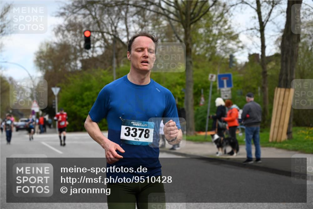 12.04.2026 - 45. Internationalen Wilhelmsburger Insellauf J. Mangold http://msf.ph/oto/9510428 12.04.2026 13:00:23 Ziel 3165, 4698, 4962, 5798, 4074, 5828, 5610, 5083, 4410, 3378, 5012, 5012, 2303, 4997, 4397, 5854, 5737, 5412, 4826, 3136, 4098, 4468, 2964, 5311, 4707, 4696, 5777, 3166, 4702, 4407, 4827 meine-sportfotos.de