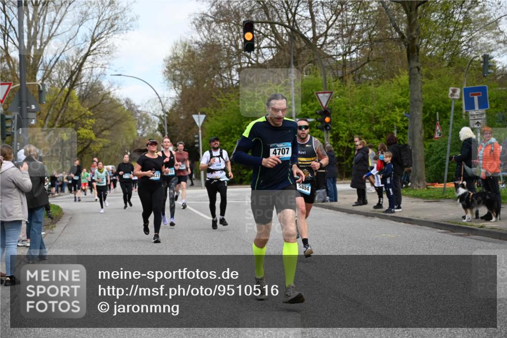12.04.2026 - 45. Internationalen Wilhelmsburger Insellauf J. Mangold http://msf.ph/oto/9510516 12.04.2026 13:00:40 Ziel 3378, 5012, 2303, 4997, 4397, 5854, 5737, 5412, 4826, 3136, 4098, 4468, 2964, 5311, 4707, 4696, 5777, 3166, 4702, 4407, 4827, 4622, 5799, 4537, 4538, 5799, 4537, 4538, 4830, 4354, 4772, 4355, 5106, 4332, 5765, 4944, 4546, 5485, 4625, 4637, 3436, 3437, 2578, 4937, 5135, 5186, 4765 meine-sportfotos.de