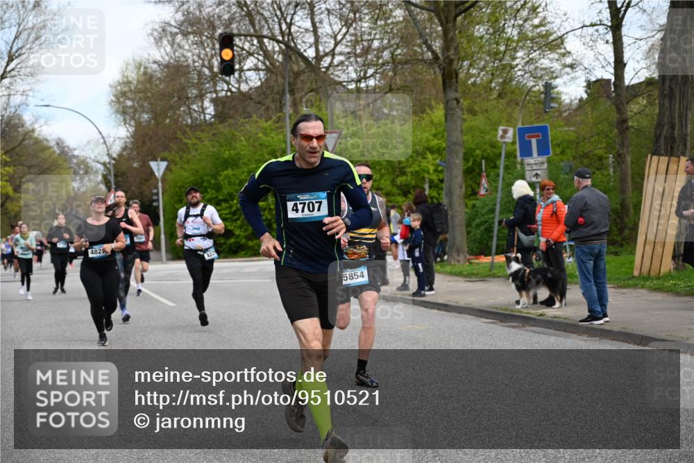 12.04.2026 - 45. Internationalen Wilhelmsburger Insellauf J. Mangold http://msf.ph/oto/9510521 12.04.2026 13:00:40 Ziel 3378, 5012, 2303, 4997, 4397, 5854, 5737, 5412, 4826, 3136, 4098, 4468, 2964, 5311, 4707, 4696, 5777, 3166, 4702, 4407, 4827, 4622, 5799, 4537, 4538, 5799, 4537, 4538, 4830, 4354, 4772, 4355, 5106, 4332, 5765, 4944, 4546, 5485, 4625, 4637, 3436, 3437, 2578, 4937, 5135, 5186, 4765 meine-sportfotos.de