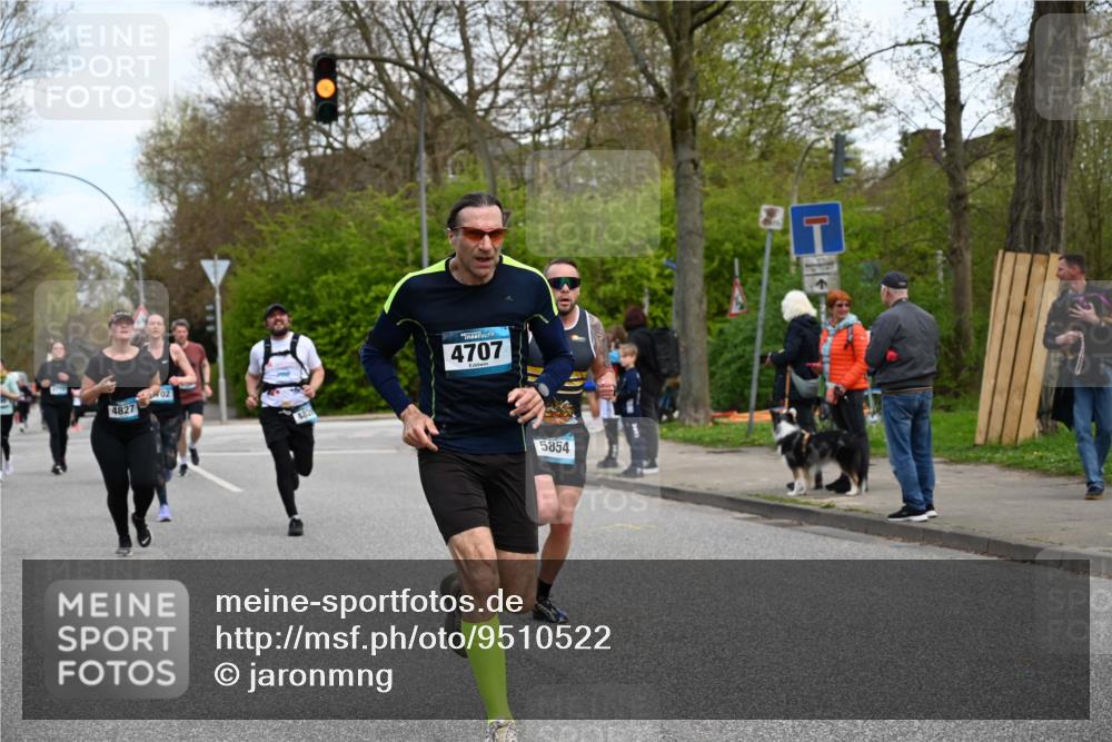 12.04.2026 - 45. Internationalen Wilhelmsburger Insellauf J. Mangold http://msf.ph/oto/9510522 12.04.2026 13:00:40 Ziel 3378, 5012, 2303, 4997, 4397, 5854, 5737, 5412, 4826, 3136, 4098, 4468, 2964, 5311, 4707, 4696, 5777, 3166, 4702, 4407, 4827, 4622, 5799, 4537, 4538, 5799, 4537, 4538, 4830, 4354, 4772, 4355, 5106, 4332, 5765, 4944, 4546, 5485, 4625, 4637, 3436, 3437, 2578, 4937, 5135, 5186, 4765 meine-sportfotos.de