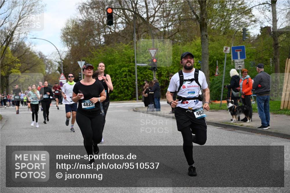 12.04.2026 - 45. Internationalen Wilhelmsburger Insellauf J. Mangold http://msf.ph/oto/9510537 12.04.2026 13:00:42 Ziel 5012, 2303, 4997, 4397, 5854, 5737, 5412, 4826, 3136, 4098, 4468, 2964, 5311, 4707, 4696, 5777, 5777, 3166, 4702, 4407, 4827, 4622, 5799, 4537, 4538, 4830, 4354, 4772, 4830, 4354, 4772, 4355, 5106, 4332, 5765, 4944, 4546, 5485, 4625, 4637, 3436, 3437, 2578, 4937, 5135, 5186, 4765, 5167 meine-sportfotos.de