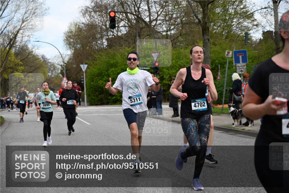 12.04.2026 - 45. Internationalen Wilhelmsburger Insellauf J. Mangold http://msf.ph/oto/9510551 12.04.2026 13:00:44 Ziel 5012, 2303, 4997, 4397, 5854, 5737, 5412, 4826, 3136, 4098, 4468, 2964, 5311, 4707, 4696, 5777, 3166, 4702, 4407, 4407, 4827, 4622, 5799, 4537, 4538, 4830, 4354, 4772, 4355, 5106, 4332, 5765, 5765, 4944, 4546, 5485, 4625, 4637, 3436, 3437, 2578, 4937, 5135, 5186, 4765, 5167, 4869, 5636, 3954, 5182 meine-sportfotos.de