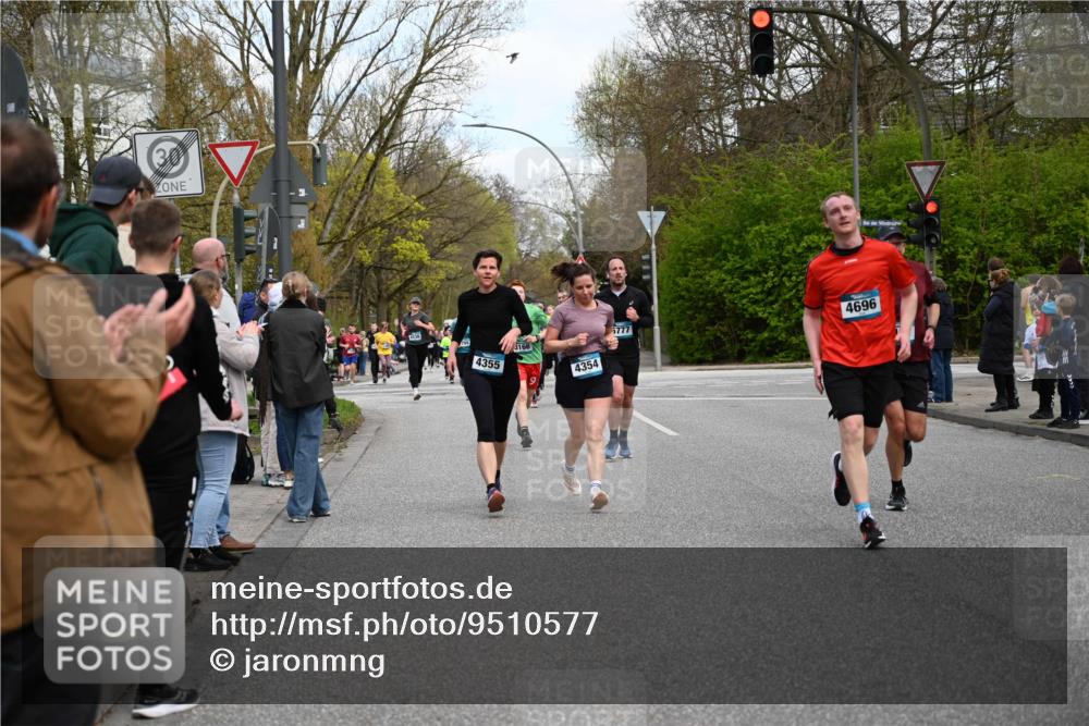 12.04.2026 - 45. Internationalen Wilhelmsburger Insellauf J. Mangold http://msf.ph/oto/9510577 12.04.2026 13:00:49 Ziel 2303, 4997, 4397, 5854, 5737, 5412, 4826, 3136, 4098, 4468, 2964, 5311, 4707, 4696, 5777, 3166, 4702, 4407, 4827, 4622, 4622, 5799, 4537, 4538, 4830, 4354, 4772, 4355, 5106, 4332, 5765, 4944, 4546, 5485, 4625, 4637, 3436, 3437, 2578, 4937, 3437, 2578, 4937, 5135, 5186, 4765, 5167, 4869, 5636, 3954, 5182, 4778, 5692, 4644, 4925, 5351, 5140, 4965 meine-sportfotos.de