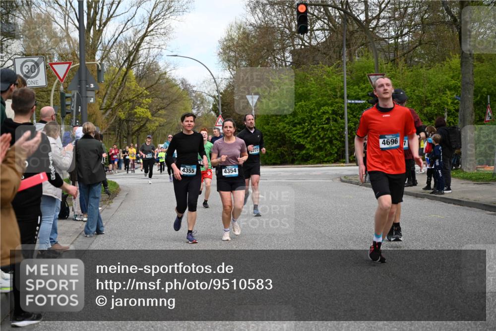 12.04.2026 - 45. Internationalen Wilhelmsburger Insellauf J. Mangold http://msf.ph/oto/9510583 12.04.2026 13:00:49 Ziel 2303, 4997, 4397, 5854, 5737, 5412, 4826, 3136, 4098, 4468, 2964, 5311, 4707, 4696, 5777, 3166, 4702, 4407, 4827, 4622, 4622, 5799, 4537, 4538, 4830, 4354, 4772, 4355, 5106, 4332, 5765, 4944, 4546, 5485, 4625, 4637, 3436, 3437, 2578, 4937, 3437, 2578, 4937, 5135, 5186, 4765, 5167, 4869, 5636, 3954, 5182, 4778, 5692, 4644, 4925, 5351, 5140, 4965 meine-sportfotos.de