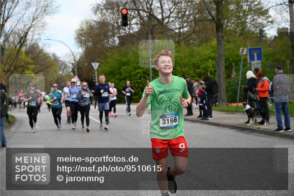 12.04.2026 - 45. Internationalen Wilhelmsburger Insellauf J. Mangold http://msf.ph/oto/9510615 12.04.2026 13:00:53 Ziel 5737, 5412, 4826, 3136, 4098, 4468, 2964, 5311, 4707, 4696, 5777, 3166, 4702, 4407, 4827, 4622, 5799, 4537, 4538, 4830, 4354, 4772, 4355, 5106, 4332, 5765, 4944, 4546, 5485, 4625, 4637, 3436, 3437, 2578, 4937, 5135, 5186, 4765, 5167, 4869, 5636, 3954, 5182, 4778, 5692, 4644, 4925, 5351, 5140, 4965, 3154, 4754, 4890, 4888, 4889, 5349, 3726 meine-sportfotos.de