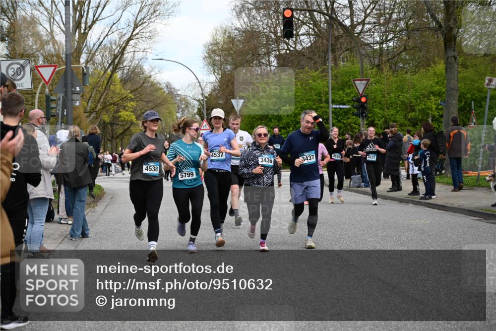 12.04.2026 - 45. Internationalen Wilhelmsburger Insellauf J. Mangold http://msf.ph/oto/9510632 12.04.2026 13:00:55 Ziel 5412, 4826, 3136, 4098, 4468, 2964, 5311, 4707, 4696, 5777, 3166, 4702, 4407, 4827, 4622, 5799, 4537, 4538, 4830, 4354, 4772, 4355, 5106, 4332, 4355, 5106, 4332, 5765, 4944, 4546, 5485, 4625, 4637, 3436, 3437, 2578, 4937, 5135, 5186, 4765, 5167, 4869, 4869, 5636, 3954, 5182, 4778, 5692, 4644, 4925, 5351, 5140, 4965, 3154, 4754, 4890, 4888, 4889, 5349, 3726, 5679, 5472 meine-sportfotos.de