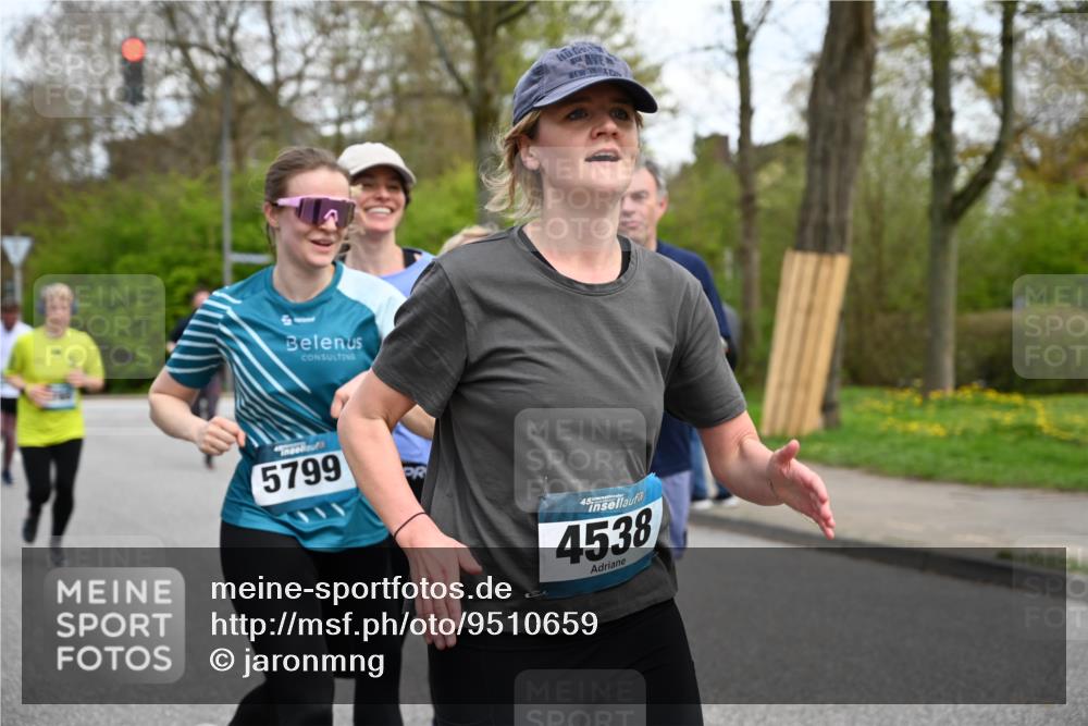 12.04.2026 - 45. Internationalen Wilhelmsburger Insellauf J. Mangold http://msf.ph/oto/9510659 12.04.2026 13:00:58 Ziel 3136, 4098, 4468, 2964, 5311, 4707, 4696, 5777, 3166, 4702, 4407, 4827, 4622, 5799, 4537, 4538, 4830, 4354, 4772, 4355, 5106, 4332, 5765, 4944, 4546, 4944, 4546, 5485, 4625, 4637, 3436, 3437, 2578, 4937, 5135, 5186, 4765, 5167, 4869, 5636, 3954, 5182, 4778, 5692, 4644, 5692, 4644, 4925, 5351, 5140, 4965, 3154, 4754, 4890, 4888, 4889, 5349, 3726, 5679, 5472, 5807, 5782, 4666, 5781 meine-sportfotos.de