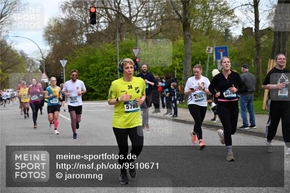 12.04.2026 - 45. Internationalen Wilhelmsburger Insellauf J. Mangold http://msf.ph/oto/9510671 12.04.2026 13:00:59 Ziel 4468, 2964, 5311, 4707, 4696, 5777, 3166, 4702, 4407, 4827, 4622, 5799, 4537, 4538, 4830, 4354, 4772, 4355, 5106, 4332, 5765, 4944, 4546, 5485, 5485, 4625, 4637, 3436, 3437, 2578, 4937, 5135, 5186, 4765, 5167, 4869, 5636, 3954, 5182, 4778, 5692, 4644, 4925, 5351, 4925, 5351, 5140, 4965, 3154, 4754, 4890, 4888, 4889, 5349, 3726, 5679, 5472, 5807, 5782, 4666, 5781 meine-sportfotos.de