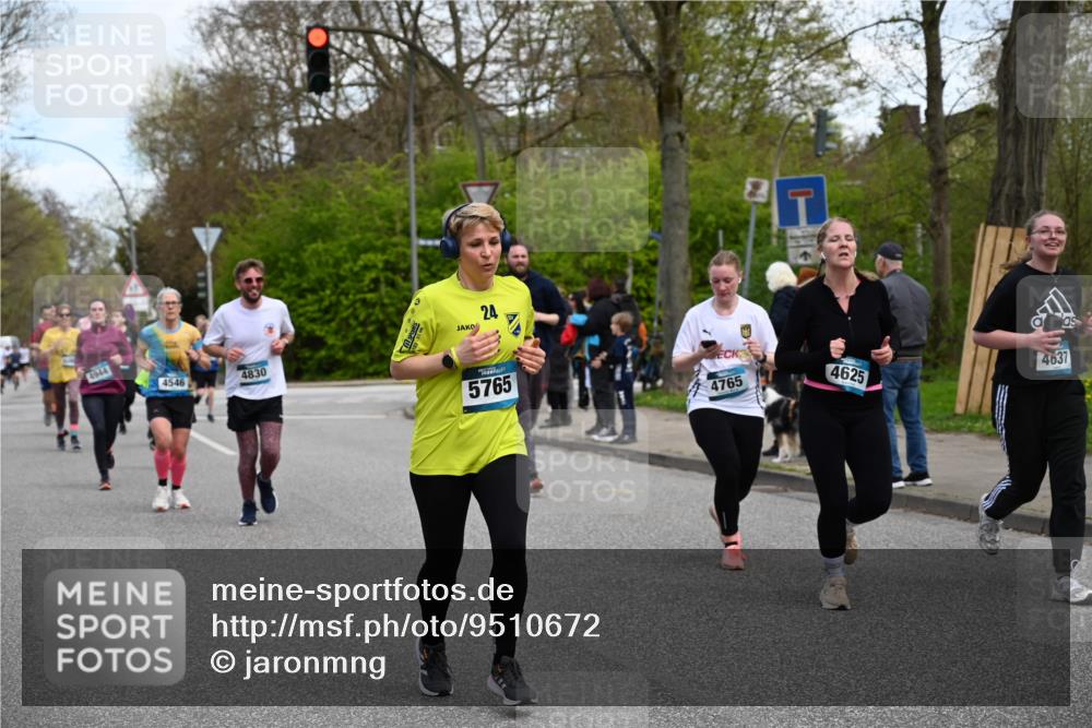 12.04.2026 - 45. Internationalen Wilhelmsburger Insellauf J. Mangold http://msf.ph/oto/9510672 12.04.2026 13:00:59 Ziel 4468, 2964, 5311, 4707, 4696, 5777, 3166, 4702, 4407, 4827, 4622, 5799, 4537, 4538, 4830, 4354, 4772, 4355, 5106, 4332, 5765, 4944, 4546, 5485, 5485, 4625, 4637, 3436, 3437, 2578, 4937, 5135, 5186, 4765, 5167, 4869, 5636, 3954, 5182, 4778, 5692, 4644, 4925, 5351, 4925, 5351, 5140, 4965, 3154, 4754, 4890, 4888, 4889, 5349, 3726, 5679, 5472, 5807, 5782, 4666, 5781 meine-sportfotos.de