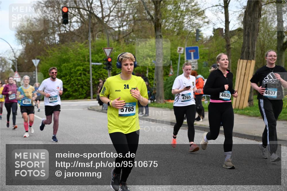 12.04.2026 - 45. Internationalen Wilhelmsburger Insellauf J. Mangold http://msf.ph/oto/9510675 12.04.2026 13:01:00 Ziel 4468, 2964, 5311, 4707, 4696, 5777, 3166, 4702, 4407, 4827, 4622, 5799, 4537, 4538, 4830, 4354, 4772, 4355, 5106, 4332, 5765, 4944, 4546, 5485, 4625, 4637, 3436, 4625, 4637, 3436, 3437, 2578, 4937, 5135, 5186, 4765, 5167, 4869, 5636, 3954, 5182, 4778, 5692, 4644, 4925, 5351, 5140, 5140, 4965, 3154, 4754, 4890, 4888, 4889, 5349, 3726, 5679, 5472, 5807, 5782, 4666, 5781 meine-sportfotos.de
