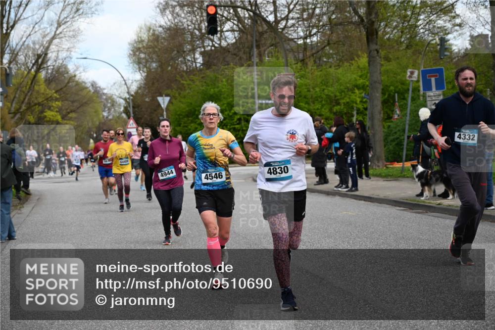 12.04.2026 - 45. Internationalen Wilhelmsburger Insellauf J. Mangold http://msf.ph/oto/9510690 12.04.2026 13:01:01 Ziel 4468, 2964, 5311, 4707, 4696, 5777, 3166, 4702, 4407, 4827, 4622, 5799, 4537, 4538, 4830, 4354, 4772, 4355, 5106, 4332, 5765, 4944, 4546, 5485, 4625, 4637, 3436, 3437, 2578, 4937, 3437, 2578, 4937, 5135, 5186, 4765, 5167, 4869, 5636, 3954, 5182, 4778, 5692, 4644, 4925, 5351, 5140, 4965, 4965, 3154, 4754, 4890, 4888, 4889, 5349, 3726, 5679, 5472, 5807, 5782, 4666, 5781, 5796, 2675 meine-sportfotos.de