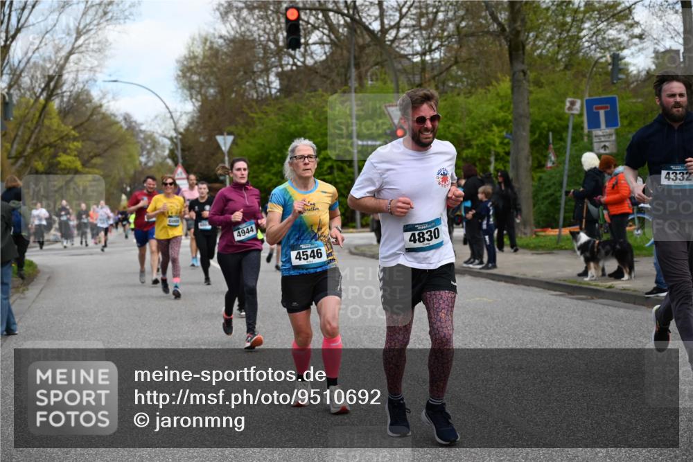 12.04.2026 - 45. Internationalen Wilhelmsburger Insellauf J. Mangold http://msf.ph/oto/9510692 12.04.2026 13:01:02 Ziel 5311, 4707, 4696, 5777, 3166, 4702, 4407, 4827, 4622, 5799, 4537, 4538, 4830, 4354, 4772, 4355, 5106, 4332, 5765, 4944, 4546, 5485, 4625, 4637, 3436, 3437, 2578, 4937, 5135, 5186, 4765, 5167, 4869, 5636, 3954, 5182, 4778, 5692, 4644, 4925, 5351, 5140, 4965, 3154, 4754, 3154, 4754, 4890, 4888, 4889, 5349, 3726, 5679, 5472, 5807, 5782, 4666, 5781, 5796, 2675 meine-sportfotos.de