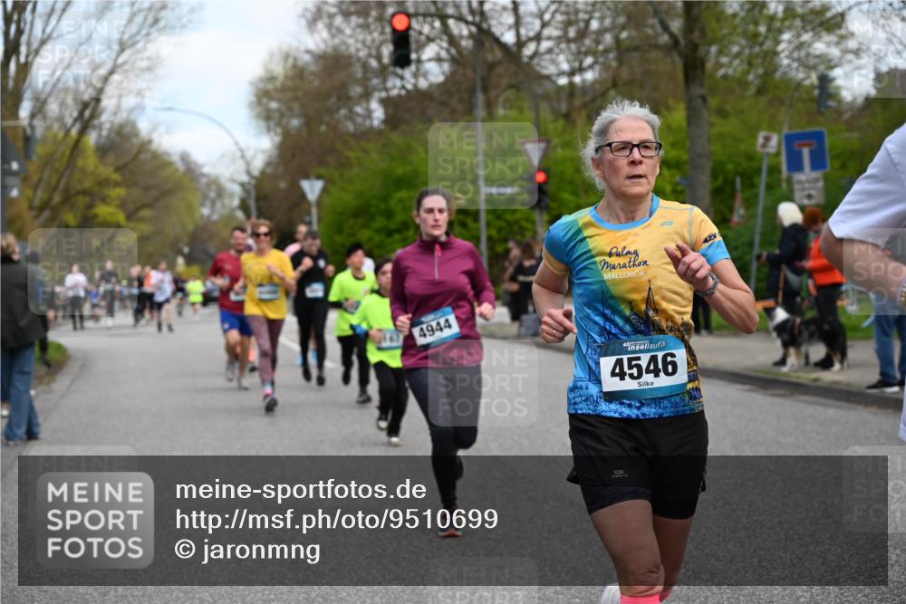 12.04.2026 - 45. Internationalen Wilhelmsburger Insellauf J. Mangold http://msf.ph/oto/9510699 12.04.2026 13:01:03 Ziel 4707, 4696, 5777, 3166, 4702, 4407, 4827, 4622, 5799, 4537, 4538, 4830, 4354, 4772, 4355, 5106, 4332, 5765, 4944, 4546, 5485, 4625, 4637, 3436, 3437, 2578, 4937, 5135, 5135, 5186, 4765, 5167, 4869, 5636, 3954, 5182, 4778, 5692, 4644, 4925, 5351, 5140, 4965, 3154, 4754, 4890, 4888, 4889, 5349, 3726, 5679, 5472, 5807, 5782, 4666, 5781, 5796, 2675 meine-sportfotos.de