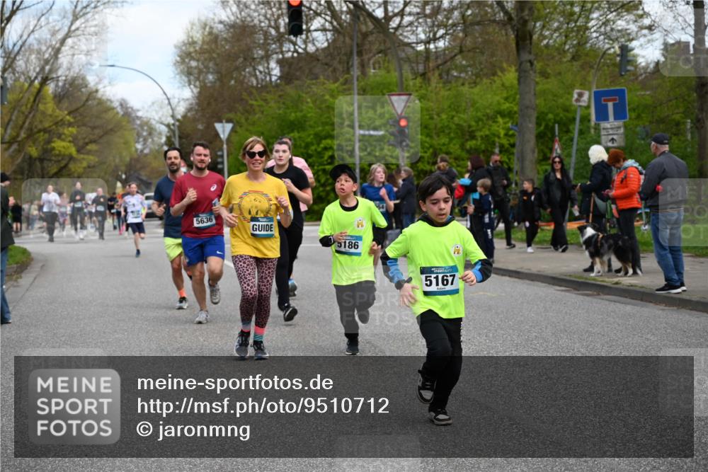 12.04.2026 - 45. Internationalen Wilhelmsburger Insellauf J. Mangold http://msf.ph/oto/9510712 12.04.2026 13:01:04 Ziel 4696, 5777, 3166, 4702, 4407, 4827, 4622, 5799, 4537, 4538, 4830, 4354, 4772, 4355, 5106, 4332, 5765, 4944, 4546, 5485, 4625, 4637, 3436, 3437, 2578, 4937, 5135, 5186, 4765, 5186, 4765, 5167, 4869, 5636, 3954, 5182, 4778, 5692, 4644, 4925, 5351, 5140, 4965, 3154, 4754, 4890, 4888, 4889, 5349, 3726, 4890, 4888, 4889, 5349, 3726, 5679, 5472, 5807, 5782, 4666, 5781, 5796, 2675, 2736 meine-sportfotos.de