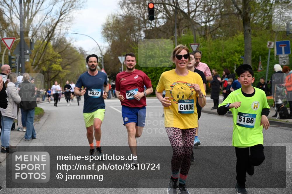 12.04.2026 - 45. Internationalen Wilhelmsburger Insellauf J. Mangold http://msf.ph/oto/9510724 12.04.2026 13:01:06 Ziel 4696, 5777, 3166, 4702, 4407, 4827, 4622, 5799, 4537, 4538, 4830, 4354, 4772, 4355, 5106, 4332, 5765, 4944, 4546, 5485, 4625, 4637, 3436, 3437, 2578, 4937, 5135, 5186, 4765, 5167, 5167, 4869, 5636, 3954, 5182, 4778, 5692, 4644, 4925, 5351, 5140, 4965, 3154, 4754, 4890, 4888, 4889, 5349, 3726, 5679, 5679, 5472, 5807, 5782, 4666, 5781, 5796, 2675, 2736 meine-sportfotos.de