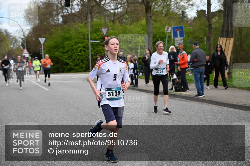 12.04.2026 - 45. Internationalen Wilhelmsburger Insellauf J. Mangold http://msf.ph/oto/9510736 12.04.2026 13:01:10 Ziel 4827, 4622, 5799, 4537, 4538, 4830, 4354, 4772, 4355, 5106, 4332, 5765, 4944, 4546, 5485, 4625, 4637, 3436, 3437, 2578, 4937, 5135, 5186, 4765, 5167, 4869, 5636, 3954, 5182, 4778, 5692, 4644, 5692, 4644, 4925, 5351, 5140, 4965, 3154, 4754, 4890, 4888, 4889, 5349, 3726, 5679, 5472, 5807, 5782, 4666, 5781, 5782, 4666, 5781, 5796, 2675, 2736, 3995 meine-sportfotos.de