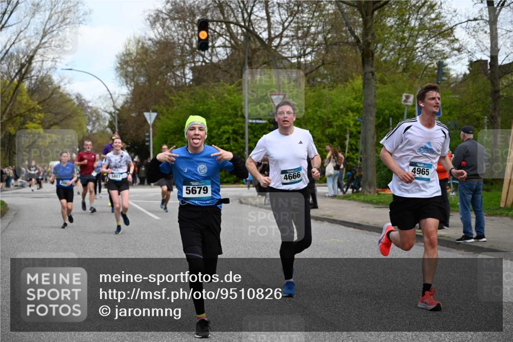 12.04.2026 - 45. Internationalen Wilhelmsburger Insellauf J. Mangold http://msf.ph/oto/9510826 12.04.2026 13:01:25 Ziel 4625, 4637, 3436, 3437, 2578, 4937, 5135, 5186, 4765, 5167, 4869, 5636, 3954, 5182, 4778, 5692, 4644, 4925, 5351, 5140, 4965, 3154, 4754, 4890, 4888, 4889, 5349, 3726, 5679, 5472, 5807, 5782, 4666, 5781, 5796, 2675, 5796, 2675, 2736, 3995, 5188, 5188, 5852, 3626, 5409, 5059, 2083, 5176, 4423, 2185 meine-sportfotos.de