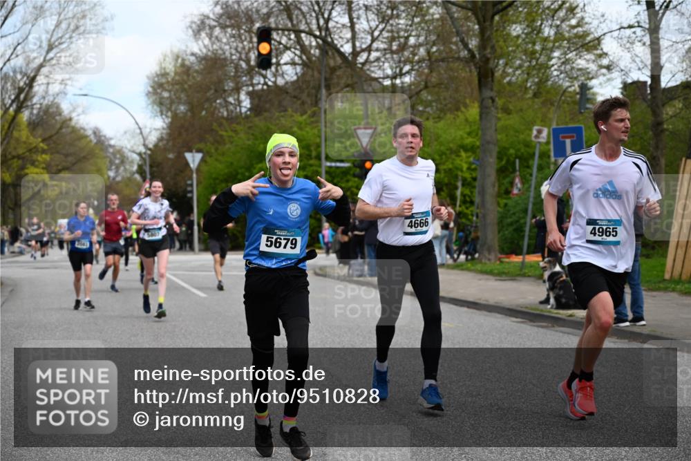 12.04.2026 - 45. Internationalen Wilhelmsburger Insellauf J. Mangold http://msf.ph/oto/9510828 12.04.2026 13:01:25 Ziel 4625, 4637, 3436, 3437, 2578, 4937, 5135, 5186, 4765, 5167, 4869, 5636, 3954, 5182, 4778, 5692, 4644, 4925, 5351, 5140, 4965, 3154, 4754, 4890, 4888, 4889, 5349, 3726, 5679, 5472, 5807, 5782, 4666, 5781, 5796, 2675, 5796, 2675, 2736, 3995, 5188, 5188, 5852, 3626, 5409, 5059, 2083, 5176, 4423, 2185 meine-sportfotos.de