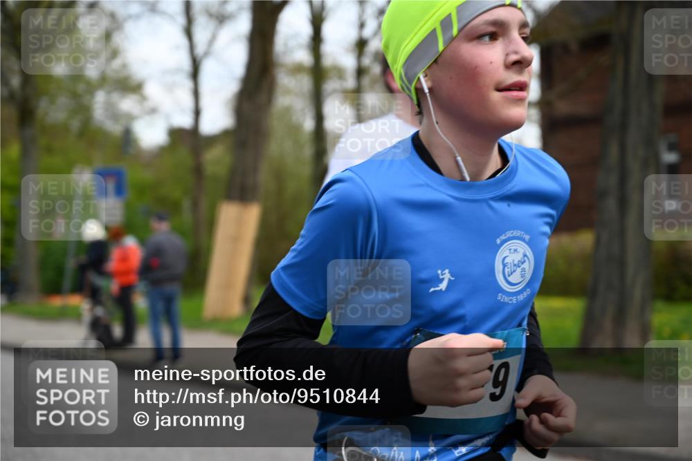 12.04.2026 - 45. Internationalen Wilhelmsburger Insellauf J. Mangold http://msf.ph/oto/9510844 12.04.2026 13:01:26 Ziel 3437, 2578, 4937, 5135, 5186, 4765, 5167, 4869, 5636, 3954, 5182, 4778, 5692, 4644, 4925, 5351, 5140, 4965, 3154, 4754, 4890, 4888, 4889, 5349, 3726, 5679, 5472, 5807, 5782, 4666, 5781, 5796, 2675, 2736, 3995, 5188, 5852, 5852, 3626, 5409, 5059, 2083, 5176, 4423, 2185 meine-sportfotos.de