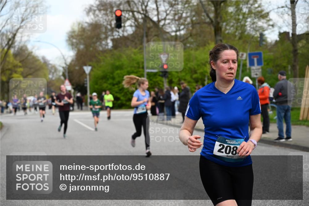 12.04.2026 - 45. Internationalen Wilhelmsburger Insellauf J. Mangold http://msf.ph/oto/9510887 12.04.2026 13:01:32 Ziel 4869, 5636, 3954, 5182, 4778, 5692, 4644, 4925, 5351, 5140, 4965, 3154, 4754, 4890, 4888, 4889, 5349, 3726, 5679, 5472, 5807, 5782, 4666, 5781, 5796, 2675, 2736, 3995, 5188, 5852, 3626, 5409, 5059, 2083, 5176, 5176, 4423, 2185, 5100, 4422, 2733, 4433 meine-sportfotos.de