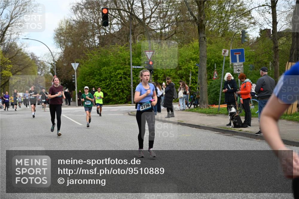 12.04.2026 - 45. Internationalen Wilhelmsburger Insellauf J. Mangold http://msf.ph/oto/9510889 12.04.2026 13:01:32 Ziel 4869, 5636, 3954, 5182, 4778, 5692, 4644, 4925, 5351, 5140, 4965, 3154, 4754, 4890, 4888, 4889, 5349, 3726, 5679, 5472, 5807, 5782, 4666, 5781, 5796, 2675, 2736, 3995, 5188, 5852, 3626, 5409, 5059, 2083, 5176, 5176, 4423, 2185, 5100, 4422, 2733, 4433 meine-sportfotos.de