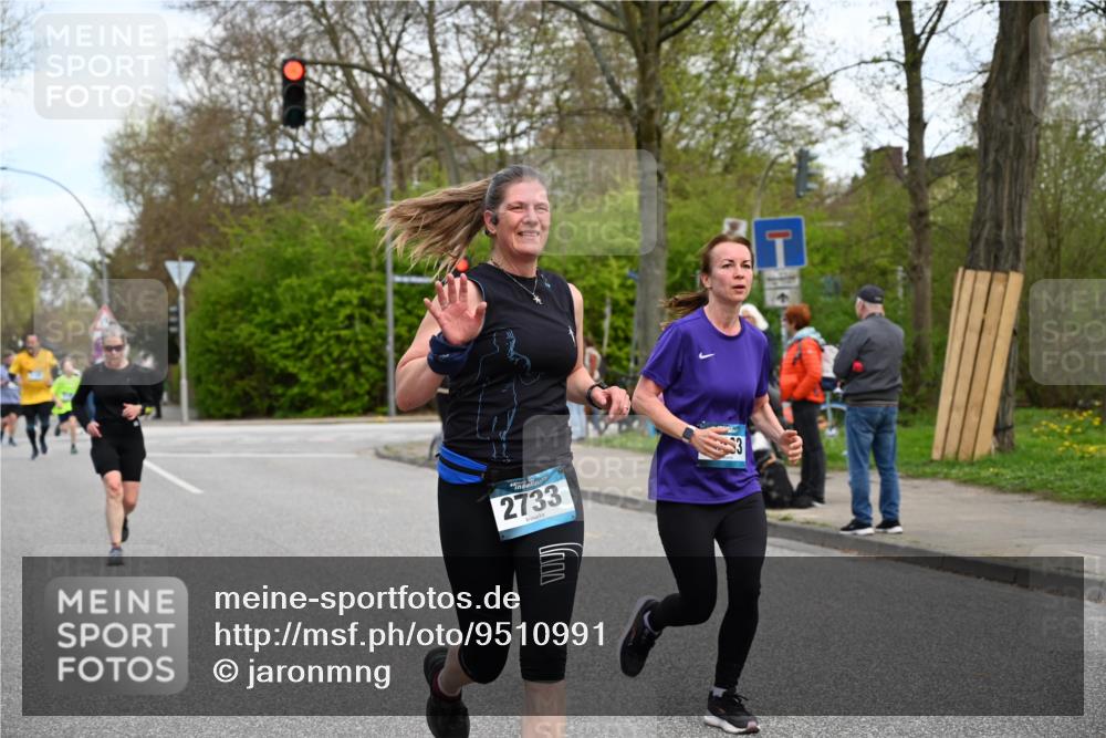 12.04.2026 - 45. Internationalen Wilhelmsburger Insellauf J. Mangold http://msf.ph/oto/9510991 12.04.2026 13:01:48 Ziel 5796, 2675, 2736, 3995, 5188, 5852, 3626, 5409, 5059, 2083, 5176, 4423, 2185, 5100, 4422, 2733, 4433, 2738, 3129, 3616, 3616, 5181, 5117, 3663, 5540, 5137, 4527, 4606, 5455, 4817, 4818, 4966, 2278, 2292, 2057, 5068, 3858, 3859, 4525, 4072, 2086, 5827, 4310, 4308 meine-sportfotos.de