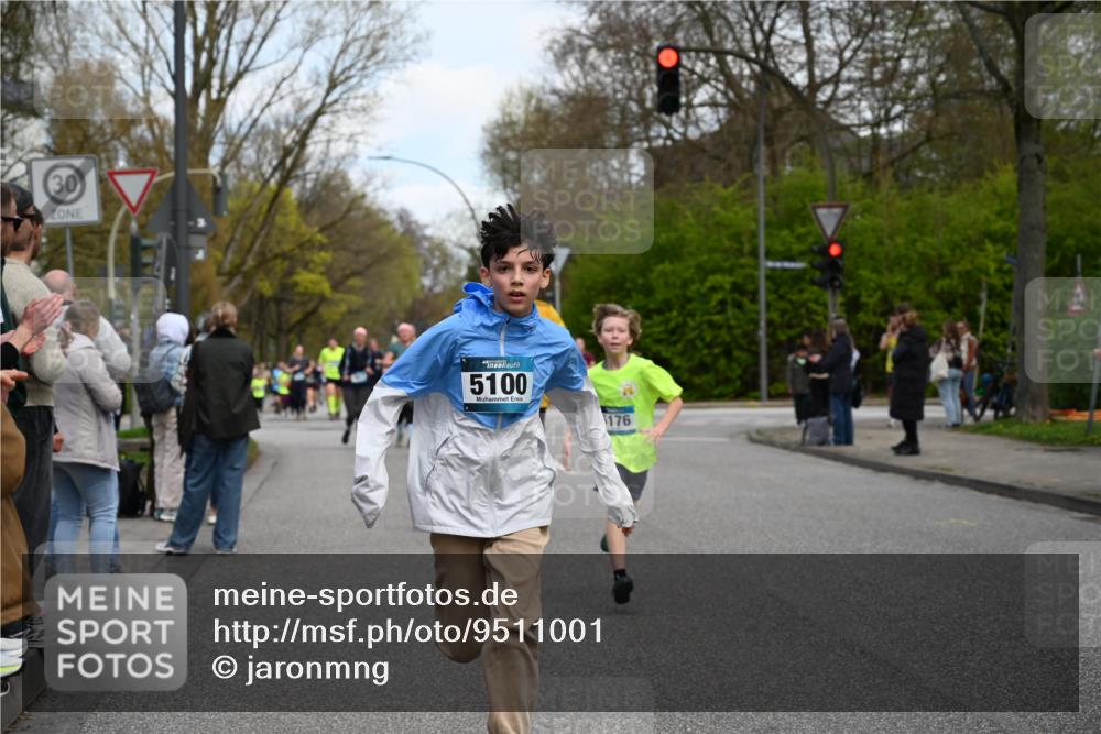 12.04.2026 - 45. Internationalen Wilhelmsburger Insellauf J. Mangold http://msf.ph/oto/9511001 12.04.2026 13:01:54 Ziel 3995, 5188, 5852, 3626, 5409, 5059, 2083, 5176, 4423, 2185, 5100, 4422, 2733, 4433, 2738, 3129, 3616, 5181, 5117, 3663, 5540, 5137, 4527, 4606, 5455, 4817, 4818, 4817, 4818, 4966, 2278, 2292, 2057, 5068, 3858, 3859, 4525, 4072, 2086, 5827, 4310, 4308, 5165, 4584, 5123, 5177, 5178 meine-sportfotos.de