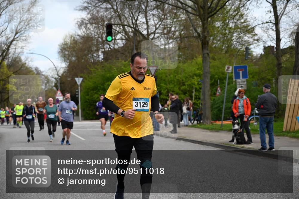 12.04.2026 - 45. Internationalen Wilhelmsburger Insellauf J. Mangold http://msf.ph/oto/9511018 12.04.2026 13:01:56 Ziel 3995, 5188, 5852, 3626, 5409, 5059, 2083, 5176, 4423, 2185, 5100, 4422, 2733, 4433, 2738, 3129, 3616, 5181, 5117, 3663, 5540, 5137, 4527, 4606, 5455, 4817, 4818, 4966, 2278, 2292, 2278, 2292, 2057, 5068, 3858, 3859, 4525, 4072, 2086, 5827, 4310, 4308, 5165, 4584, 5123, 5177, 5178, 5658, 4235, 3128 meine-sportfotos.de