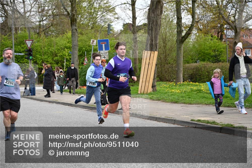12.04.2026 - 45. Internationalen Wilhelmsburger Insellauf J. Mangold http://msf.ph/oto/9511040 12.04.2026 13:02:00 Ziel 5188, 5852, 3626, 5409, 5059, 2083, 5176, 4423, 2185, 5100, 4422, 2733, 4433, 2738, 3129, 3616, 3616, 5181, 5117, 3663, 5540, 5137, 4527, 4606, 5455, 4817, 4818, 4966, 2278, 2292, 2057, 5068, 3858, 3859, 4525, 4072, 2086, 5827, 4310, 4308, 4310, 4308, 5165, 4584, 5123, 5177, 5178, 5658, 4235, 3128, 5175, 3510, 4618, 4617 meine-sportfotos.de