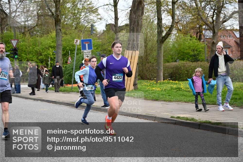 12.04.2026 - 45. Internationalen Wilhelmsburger Insellauf J. Mangold http://msf.ph/oto/9511042 12.04.2026 13:02:00 Ziel 5188, 5852, 3626, 5409, 5059, 2083, 5176, 4423, 2185, 5100, 4422, 2733, 4433, 2738, 3129, 3616, 3616, 5181, 5117, 3663, 5540, 5137, 4527, 4606, 5455, 4817, 4818, 4966, 2278, 2292, 2057, 5068, 3858, 3859, 4525, 4072, 2086, 5827, 4310, 4308, 4310, 4308, 5165, 4584, 5123, 5177, 5178, 5658, 4235, 3128, 5175, 3510, 4618, 4617 meine-sportfotos.de