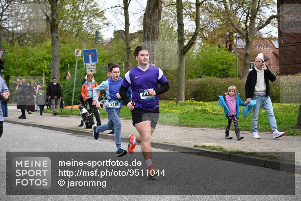 12.04.2026 - 45. Internationalen Wilhelmsburger Insellauf J. Mangold http://msf.ph/oto/9511044 12.04.2026 13:02:00 Ziel 5188, 5852, 3626, 5409, 5059, 2083, 5176, 4423, 2185, 5100, 4422, 2733, 4433, 2738, 3129, 3616, 3616, 5181, 5117, 3663, 5540, 5137, 4527, 4606, 5455, 4817, 4818, 4966, 2278, 2292, 2057, 5068, 3858, 3859, 4525, 4072, 2086, 5827, 4310, 4308, 4310, 4308, 5165, 4584, 5123, 5177, 5178, 5658, 4235, 3128, 5175, 3510, 4618, 4617 meine-sportfotos.de