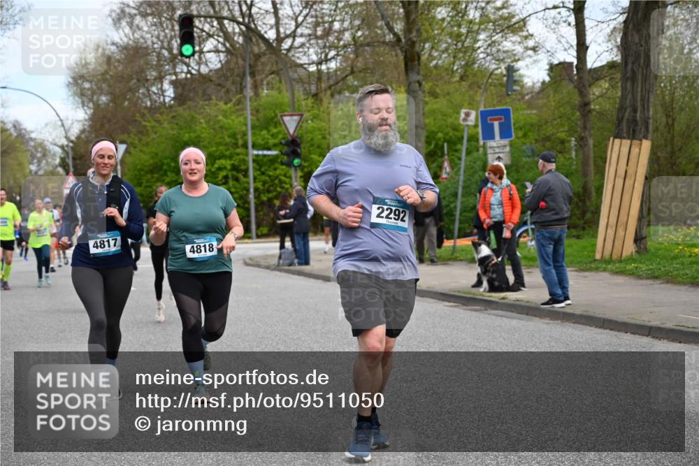 12.04.2026 - 45. Internationalen Wilhelmsburger Insellauf J. Mangold http://msf.ph/oto/9511050 12.04.2026 13:02:01 Ziel 5188, 5852, 3626, 5409, 5059, 2083, 5176, 4423, 2185, 5100, 4422, 2733, 4433, 2738, 3129, 3616, 5181, 5117, 3663, 5540, 5137, 4527, 4606, 5455, 4817, 4818, 4966, 2278, 2292, 2057, 5068, 3858, 3859, 4525, 4072, 2086, 5827, 4310, 4308, 5165, 5165, 4584, 5123, 5177, 5178, 5658, 4235, 3128, 5175, 3510, 4618, 4617, 4990, 3170, 4719, 4854 meine-sportfotos.de