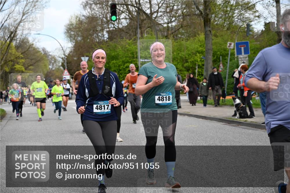 12.04.2026 - 45. Internationalen Wilhelmsburger Insellauf J. Mangold http://msf.ph/oto/9511055 12.04.2026 13:02:02 Ziel 5188, 5852, 3626, 5409, 5059, 2083, 5176, 4423, 2185, 5100, 4422, 2733, 4433, 2738, 3129, 3616, 5181, 5117, 3663, 5540, 5137, 4527, 4606, 5455, 4817, 4818, 4966, 2278, 2292, 2057, 5068, 3858, 3859, 4525, 4072, 2086, 5827, 4310, 4308, 5165, 4584, 5123, 5177, 5178, 5658, 4235, 3128, 5175, 3510, 4618, 4617, 4990, 3170, 4719, 4854, 3761 meine-sportfotos.de