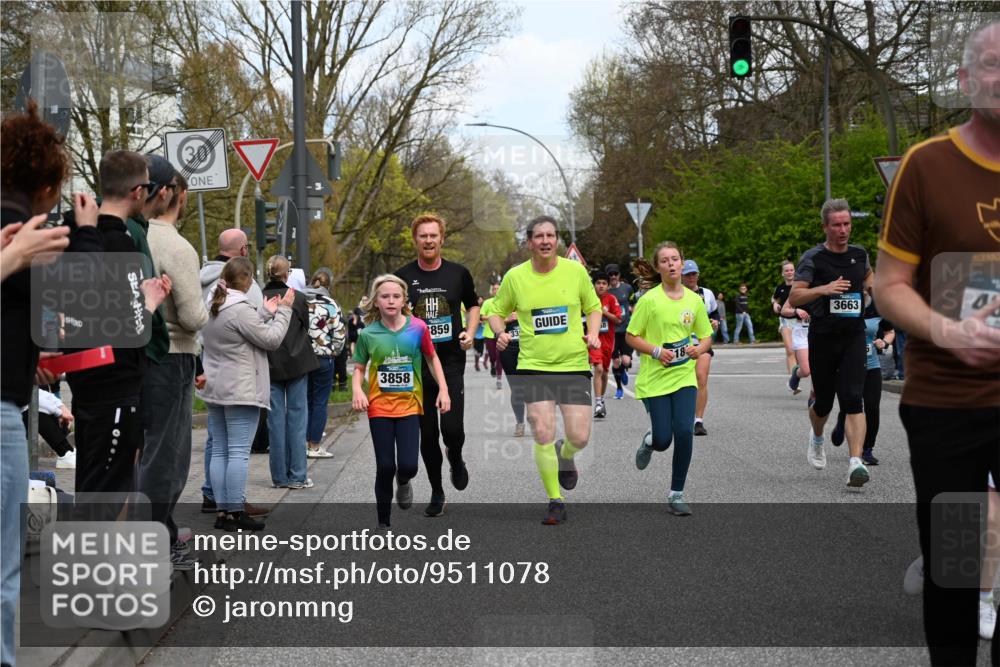 12.04.2026 - 45. Internationalen Wilhelmsburger Insellauf J. Mangold http://msf.ph/oto/9511078 12.04.2026 13:02:06 Ziel 2083, 5176, 4423, 2185, 5100, 4422, 2733, 4433, 2738, 3129, 3616, 5181, 5117, 3663, 5540, 5137, 4527, 4606, 5455, 4817, 4818, 4817, 4818, 4966, 2278, 2292, 2057, 5068, 3858, 3859, 4525, 4072, 2086, 5827, 4310, 4308, 5165, 4584, 5123, 5177, 5178, 5177, 5178, 5658, 4235, 3128, 5175, 3510, 4618, 4617, 4990, 3170, 4719, 4854, 3761, 4253, 5022, 4239, 3618, 3784, 5329, 5330, 4099 meine-sportfotos.de